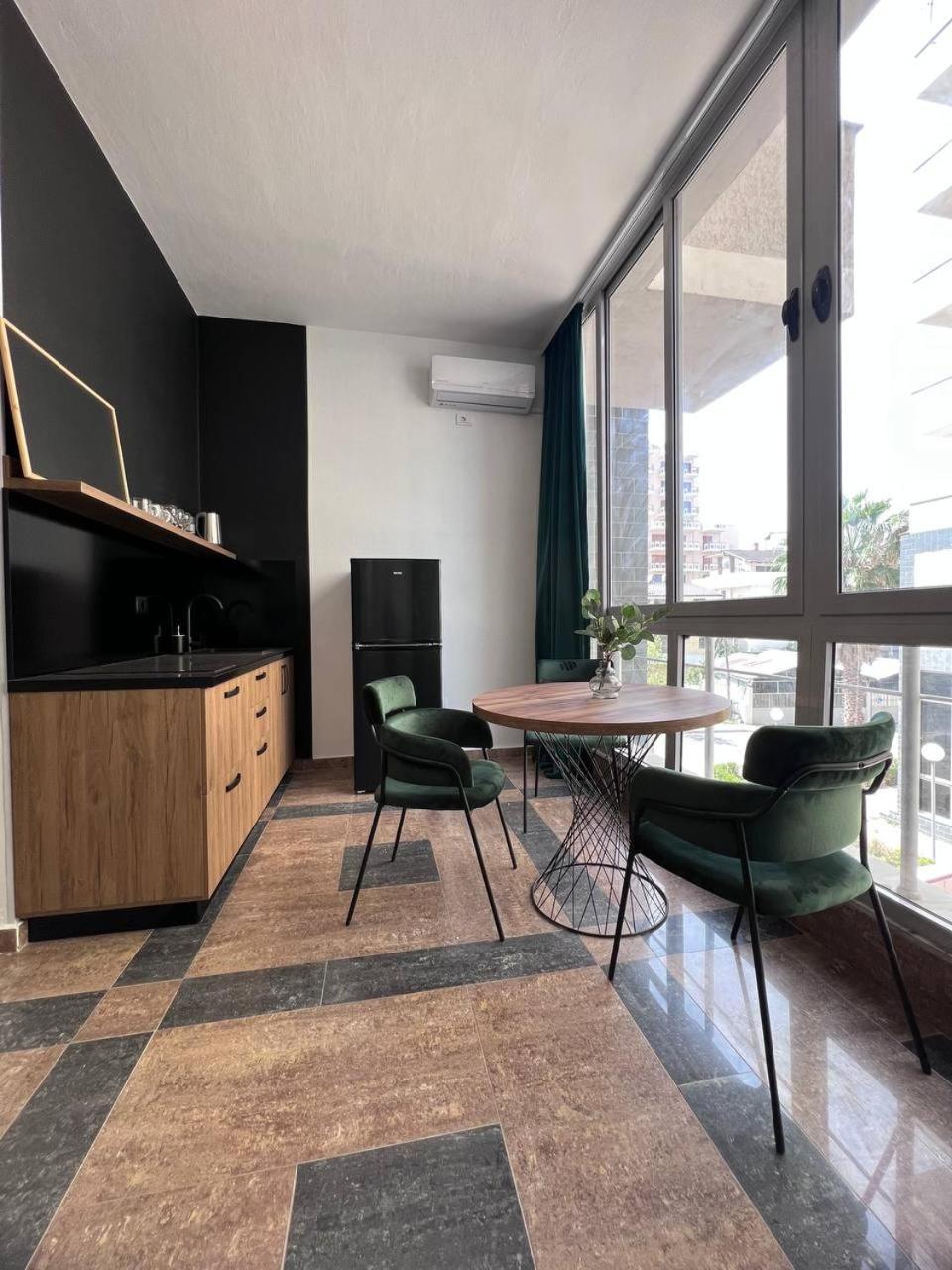 Cactus Apartments Durres Ngoại thất bức ảnh