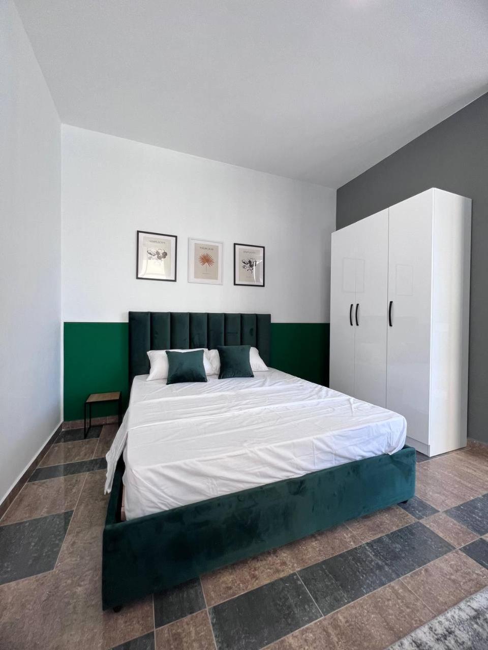 Cactus Apartments Durres Ngoại thất bức ảnh