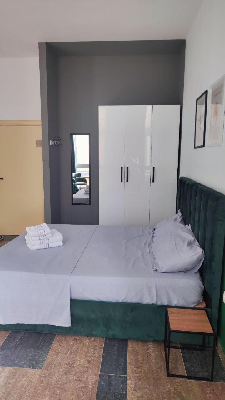 Cactus Apartments Durres Ngoại thất bức ảnh